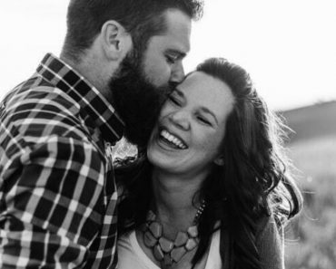 In This Year, Remember To Love People Who Deserves It