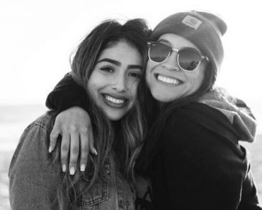 Real Friends Show Their  True Colors In Times Of Trouble